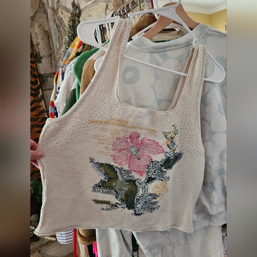 Anthropologie Floral Knit Square-Neck Tank Top - Cream with Pink Floral Size XL - Picture 6 of 8